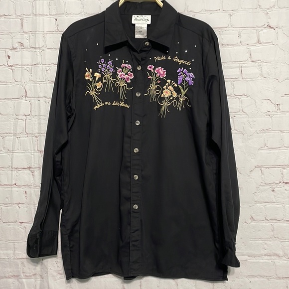 Quacker Factory Black Embroidered Floral Button Down Shirt Size L QVC - Picture 7 of 8
